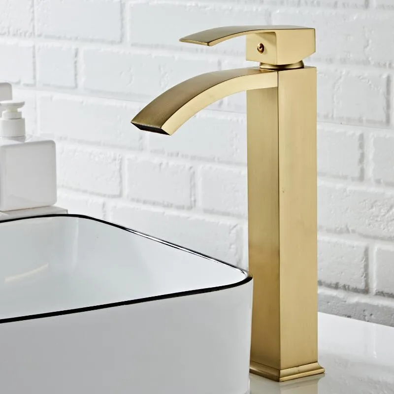 Basin faucet brass Brushed Gold bathroom faucet single handle torneiras para pia de banheiro sink Wash faucet waterfall faucet