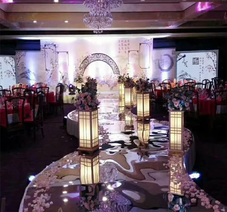 

New Chinese Wedding Palace Lantern Road Lead in Square Column Shape