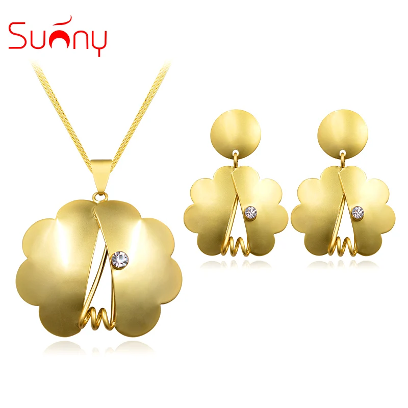 Sunny Jewelry Fashion Jewelry 2017 Women Earrings Pendant Necklace Sets Matte Gold Plated Flower Zircon For