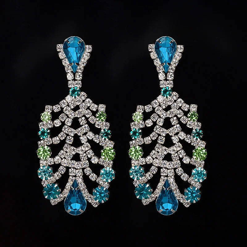 YFJEWE женские модные популярные Стразы смешанного цвета серьги Винтажные в форме