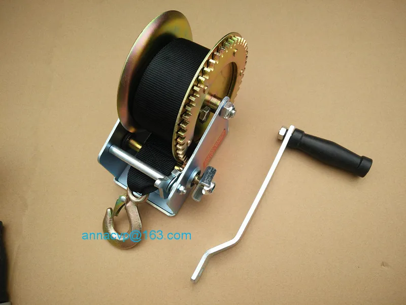 HAND WINCH  (2)