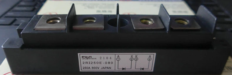 

2RI250E-080   POWER MODULE   IGBT- FREESHIPPING