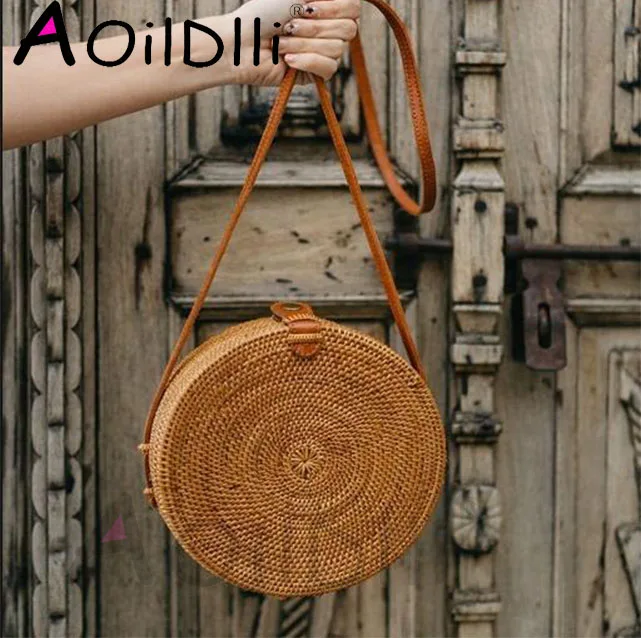 2018 INS شيك اليدوية Crossbody أكياس البوهيمي القش أكياس للنساء صغيرة دائرة الشاطئ حقائب الصيف خمر الروطان حقيبة