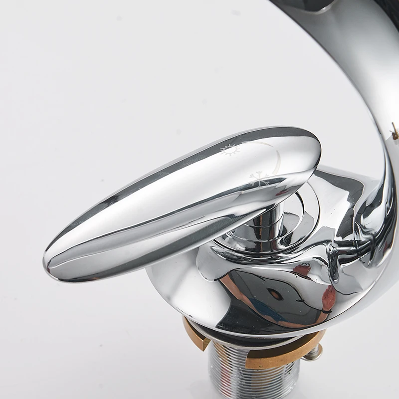 Смеситель для раковины в ванную комнату хромированный с одним рычагом|bathroom basin