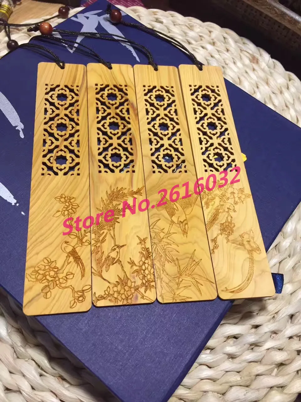 TNUKK-4PCS-LOT-Wood-engraving-bookmarks-birds-flowers-grass-thin-slices-of-wood-desktop-Decoration-home
