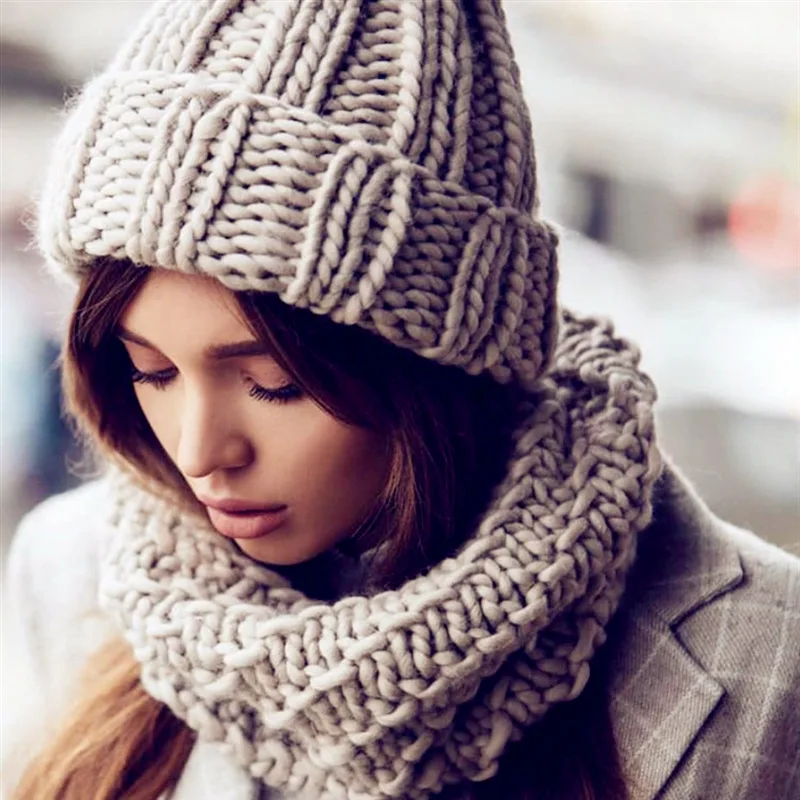 Fashion Knit hat ladies winter solid color simple thick wool hat warm earmuffs hat female cap
