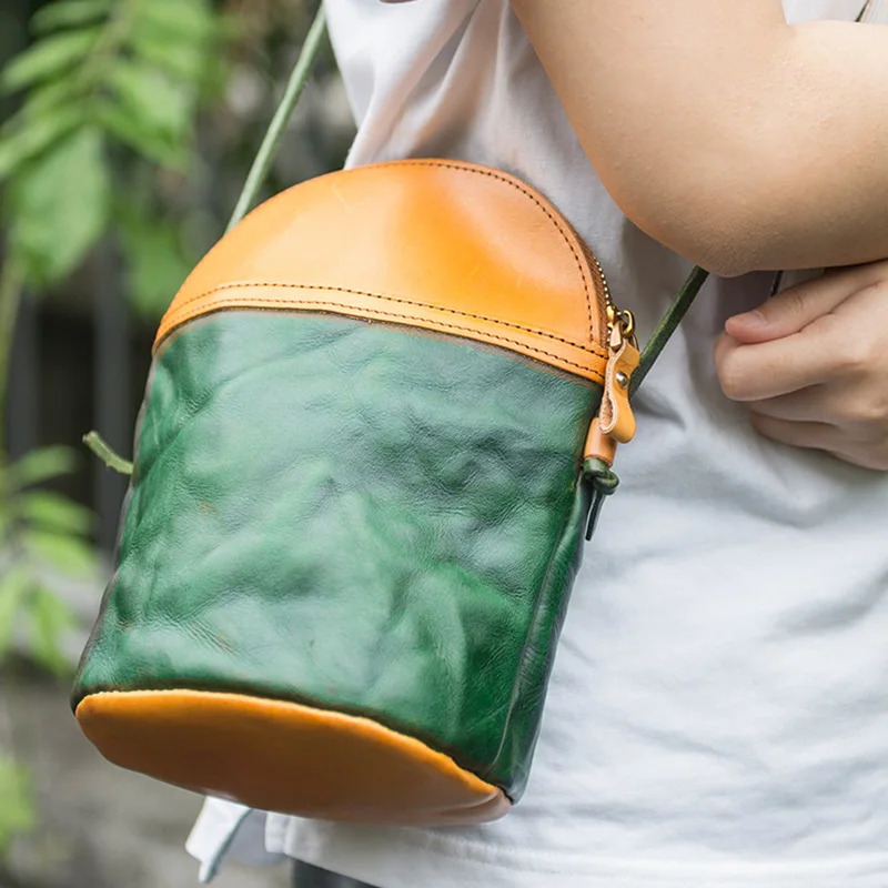 AETOO Literary retro handmade cowhide satchel, mori soft leather shoulder bag, small fresh leather bucket bag