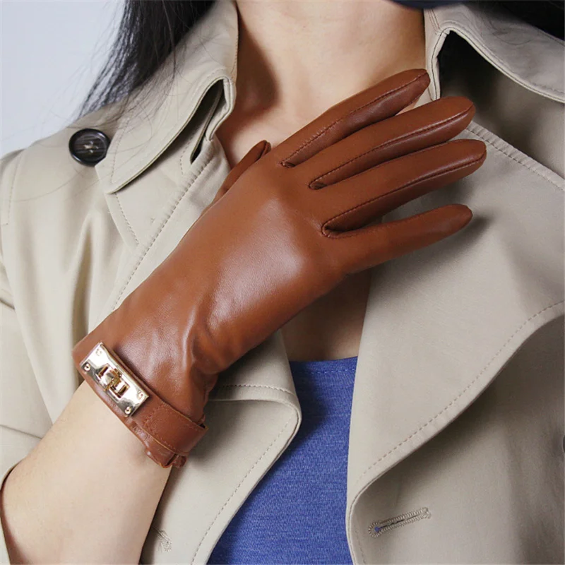 Women'S Touch Screen Leather Gloves Imported Goatskin Light Brown Female Gold Button Style TB47