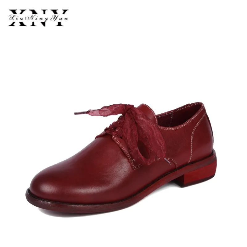 

XIUNINGYAN Fashion Brand Women Shoes Comfort Round Toe Soft Leather Flats Portable Travel Flats Pocket Autumn Plus Size 43 Shoes