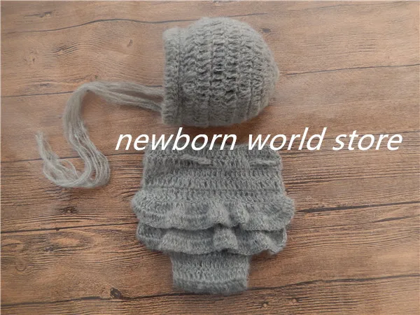 

Baby hat and shorts,newborn photography propshat and shorts,mohair hat and shorts.