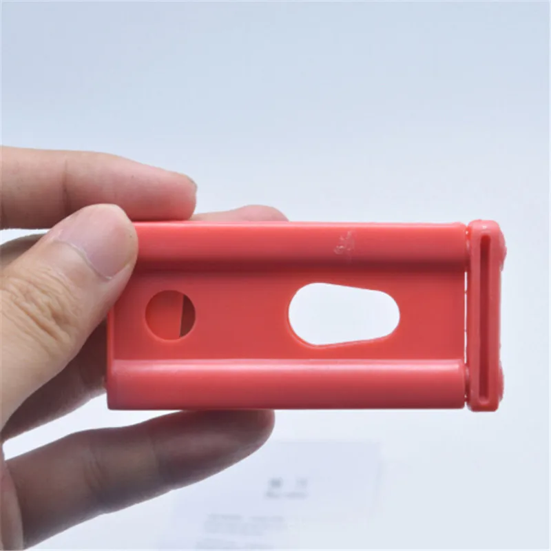 1pcs Magic Props Tricks Toy Magic Supplies Toy Kids Finger Cutter Chopper Guillotine Magic Finger Hay Cutter Tool