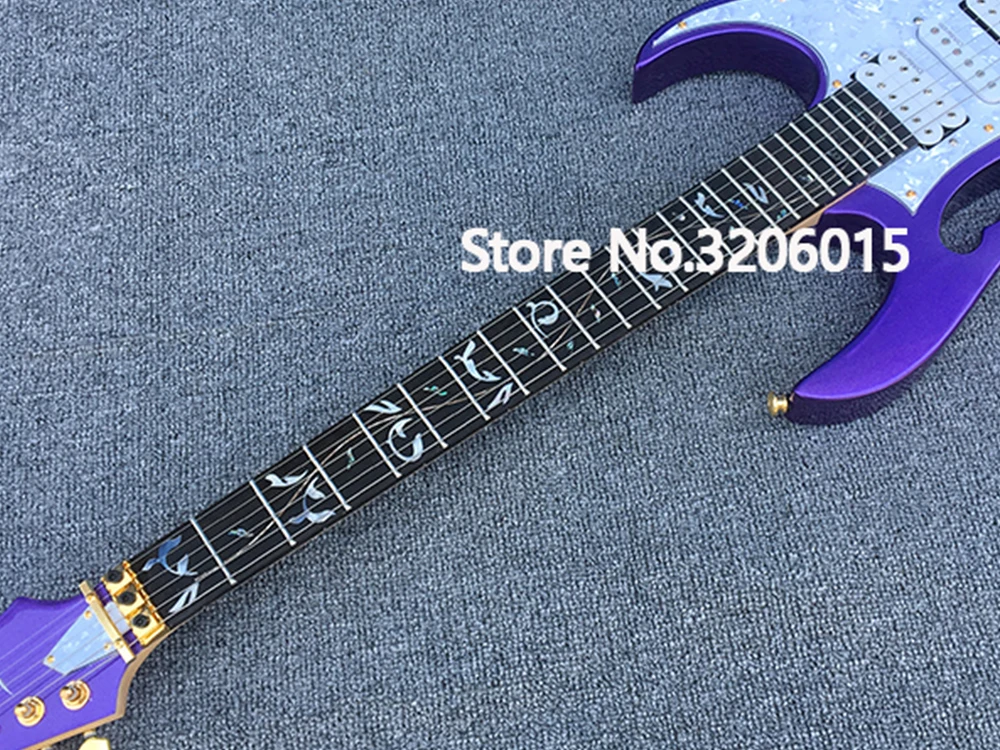 2018 nuevo 6-string purple 24 Frets Custom shop Guitarra eléctrica, Golden hardware con Tremolo bridge, Guitarra de alta calidad. 2018 nuevo 6-string purple 24 Frets Custom shop Guitarra eléctrica, Golden hardware con Tremolo bridge, Guitarra de alta calidad.