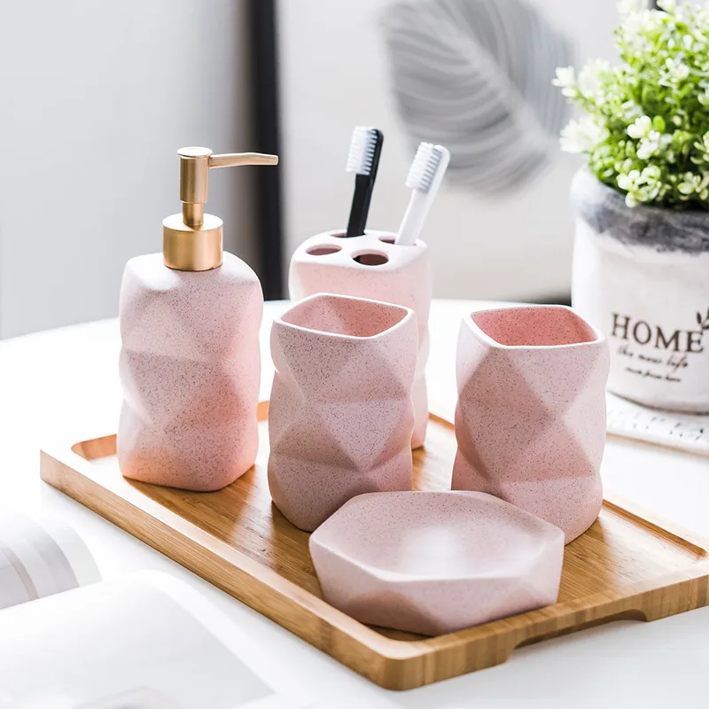 Скандинавский матовый розовый простой керамический набор туалетных принадлежностей для ванной комнаты, держатель для зубной щетки+ бутылка для лосьона, украшение для ванной комнаты