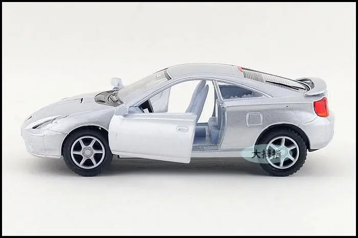 136 TOYOTA Toyota Celica (15)