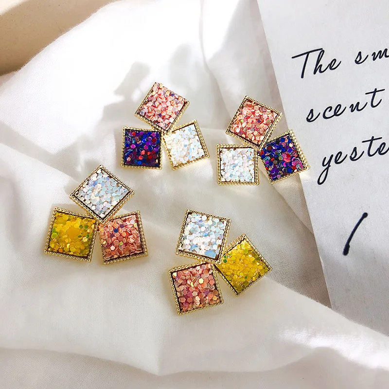 

2019 Korea Coloful Sequins Patchwork Square Geomeric Stud Earrings For Women Fashion Temperament Orecchini Costume Jewelry