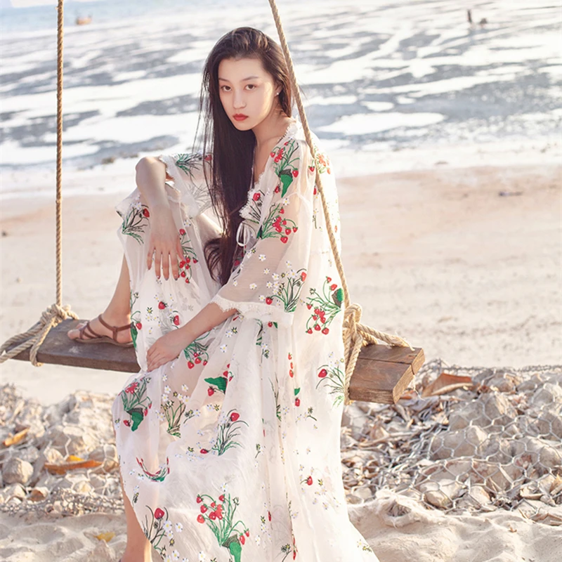 

High Quality Dress Ladies Strawberry Embroidered Dress Loose Leisure Summer Long Dress Elegant Women 2019 New