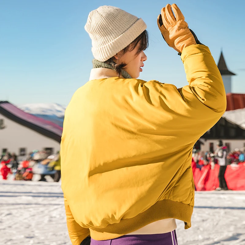 INMAN Winter New Arrival V Neck Plaid Pattern Matched Scarf Women Bread Like Short Down Coat