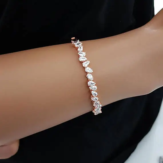 

Rose gold color wedding engagement gift middle sized fashion women CZ bangles elegant sparking bling Stone trendy bracelet