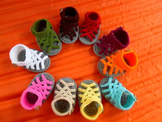 

crochet baby handmake yarn sandals , baby slipper shoes