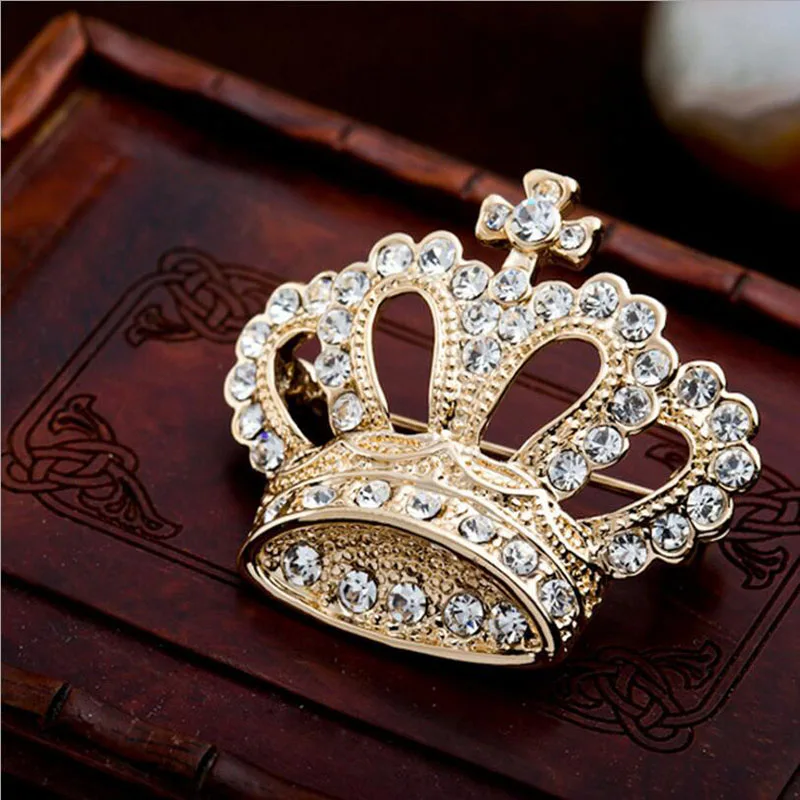 брошь пин корона. трифари корона колье. золотая брошь корона. пин корона. золотая брошь корона.