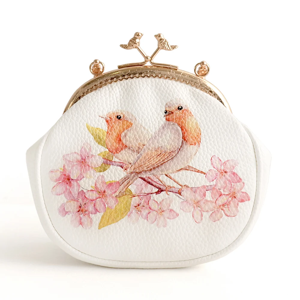 Сумка пинко оригинал бежевая. Сумка пинко с птицами. Сумка пинко белая оригинал. Сумка с птичками оригинал. Сумка с птичками оригинал.