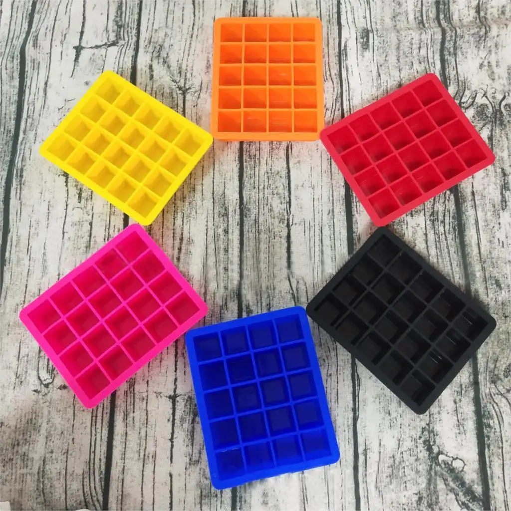 

20 Grids Silicone Ice Cube Tray Molds Square Shape Ice Cube Maker Fruit Popsicle Ice Cream Mold for Wine Bar Drinking