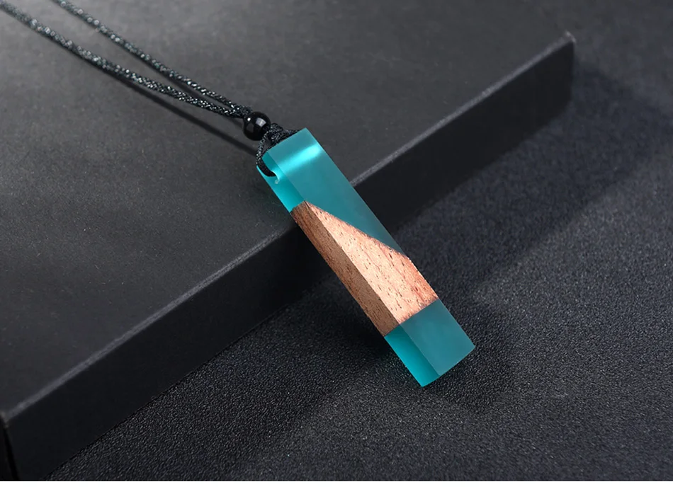 resin-wood-necklace_09