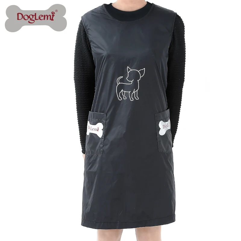 

Doglemi Waterproof Pet Dog Cat Grooming Apron with pockets Nylon Pet Black Beautician Smock Clothes Two Size M L for All Seasons