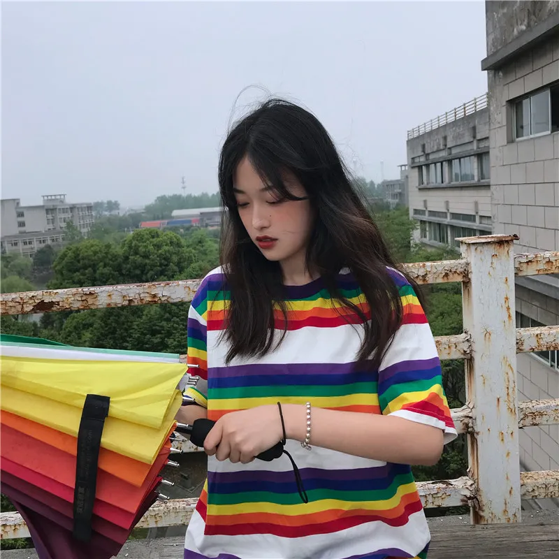 Новая летняя Корейская футболка ulzzang Harajuku bf, свободная футболка в радужную полоску с коротким рукавом, Милая женская футболка с круглым вырезом для пары