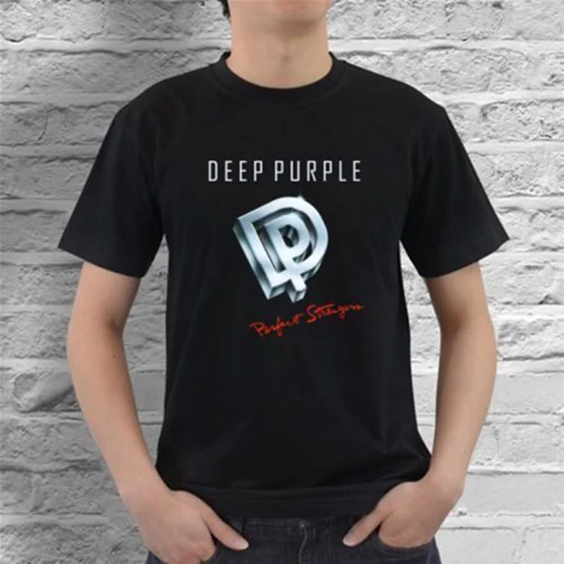 Дизайн рубашка короткий рукав экипаж шеи Deep Purple совершенно незнакомых людей