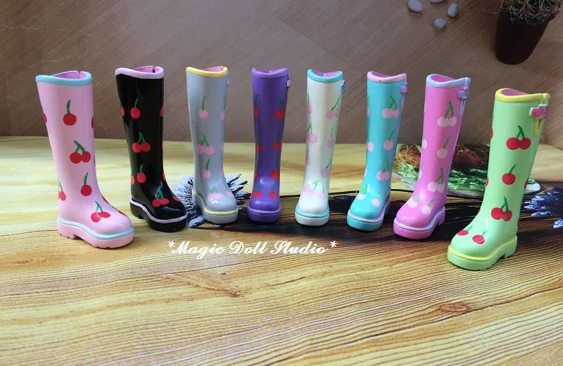 

[MG565]2018 Free Shipping Blythe Doll Shoes # Hand Paint Cherry Raining Boots fit for Blythe Azone Licca Doll Shoes for retail