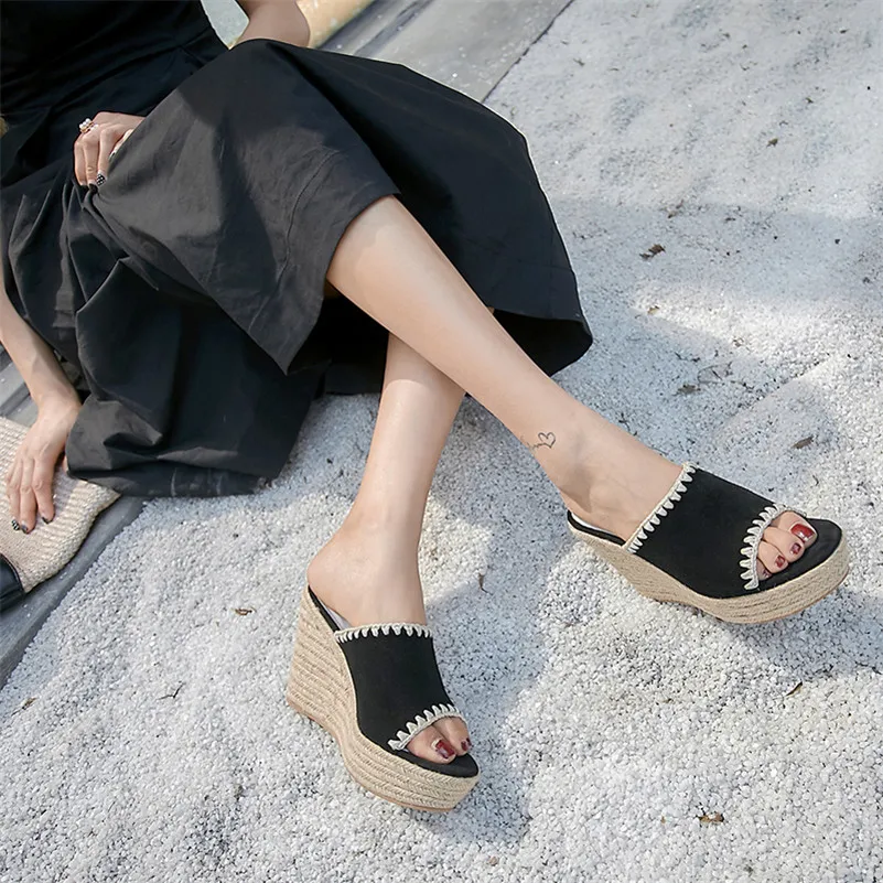 PU2A4925