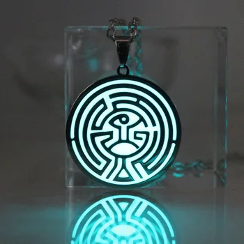 

NEW glowing Westworld Maze Necklace & Pendant GLOW in the DARK night men women girls boys gift Sweater chain