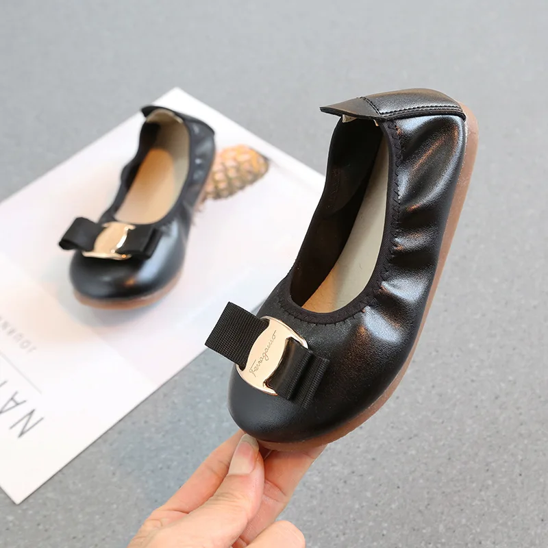 2018 Spring Girls Flats Leather Shoes with Bow Princess Moccasins Ballet Dance Shoes Bowknot Soft Sole Black Pink Red Size 21-35 2018 Spring Girls Flats Leather Shoes with Bow Princess Moccasins Ballet Dance Shoes Bowknot Soft Sole Black Pink Red Size 21-35