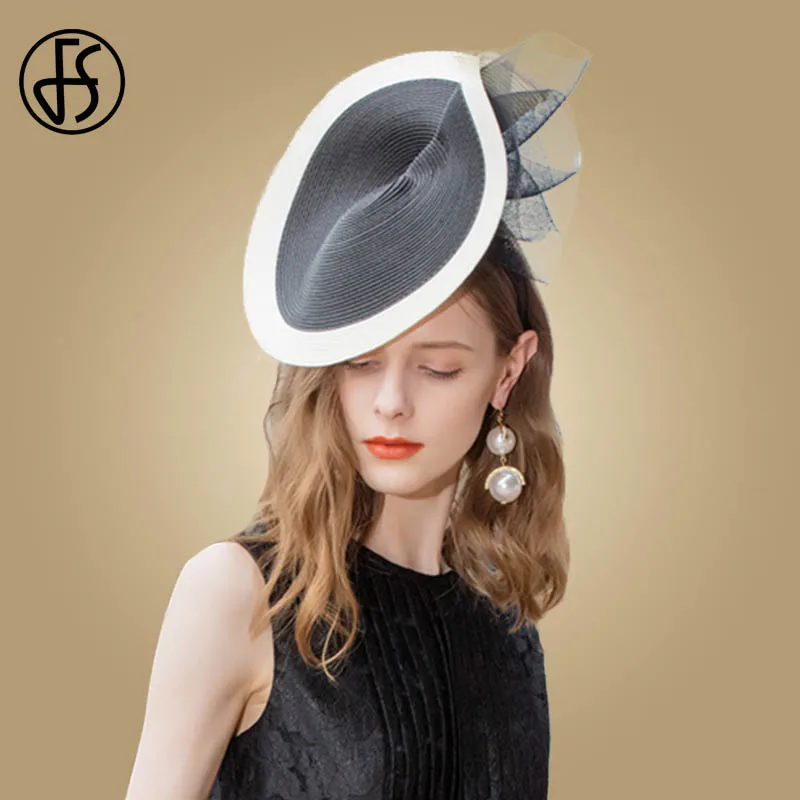 straw party hats
