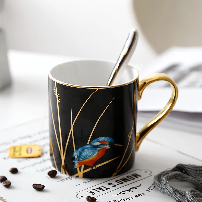 Изысканная пасторальная черная керамическая чашка kingfisher короткая кофейная кружка с рисунком птицы