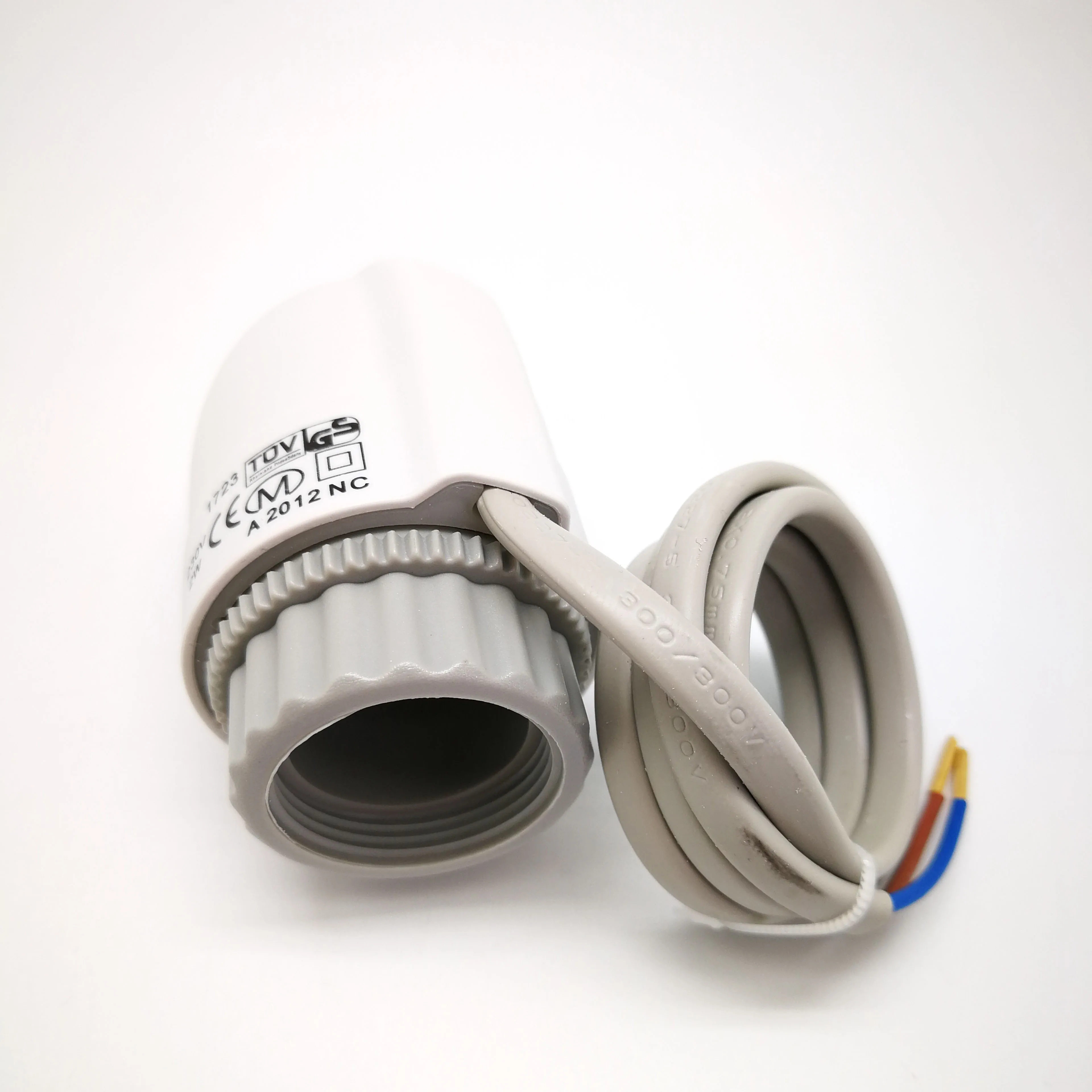M28*1.0 Thermal Electric Actuator for Underfloor Heating System Normally Closed NC 230V