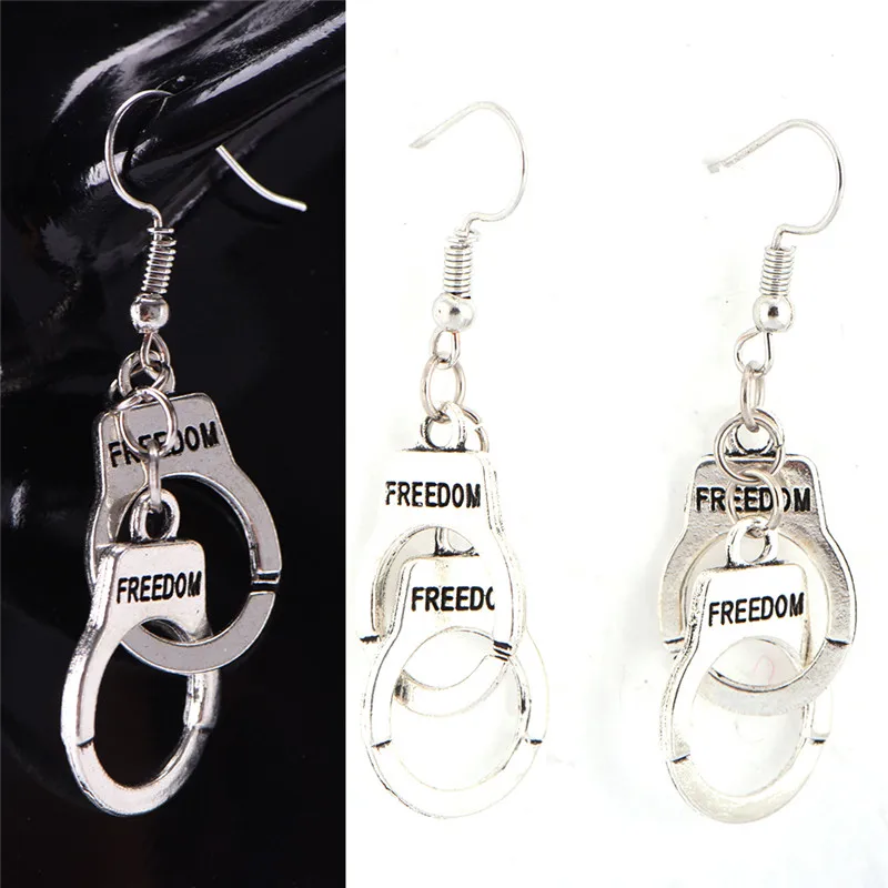 

Vintage Silver Plated Earrings Handcuffs Carved FEEDON Handcuffs Earings Dangle Drop Earrings For Men And Womens