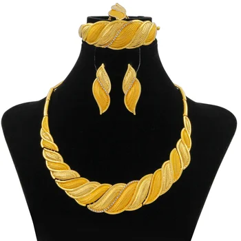 

Liffly New Dubai Gold Jewelry Sets for Women Jewelry Necklace Bracelet Ring Earrings Bridal Fashion Jewelry Accessories