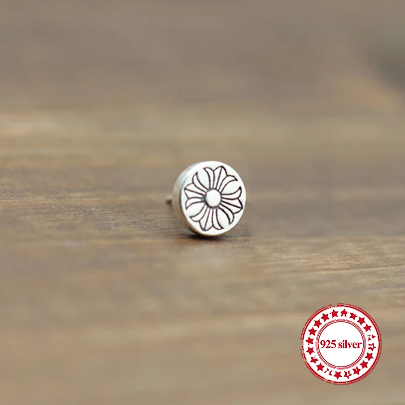 

S925 sterling silver Stud Earrings personality retro simple classic cross shape punk fashion style to send a gift for lovers
