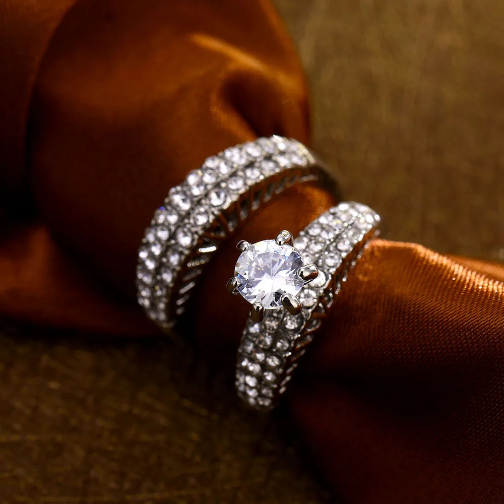 

SOUQ 2019 Accepts Custom Jewelry Crystal Ring Set European And American Inlaid Rhinestone Fashion Pair Ring Female Party Gift