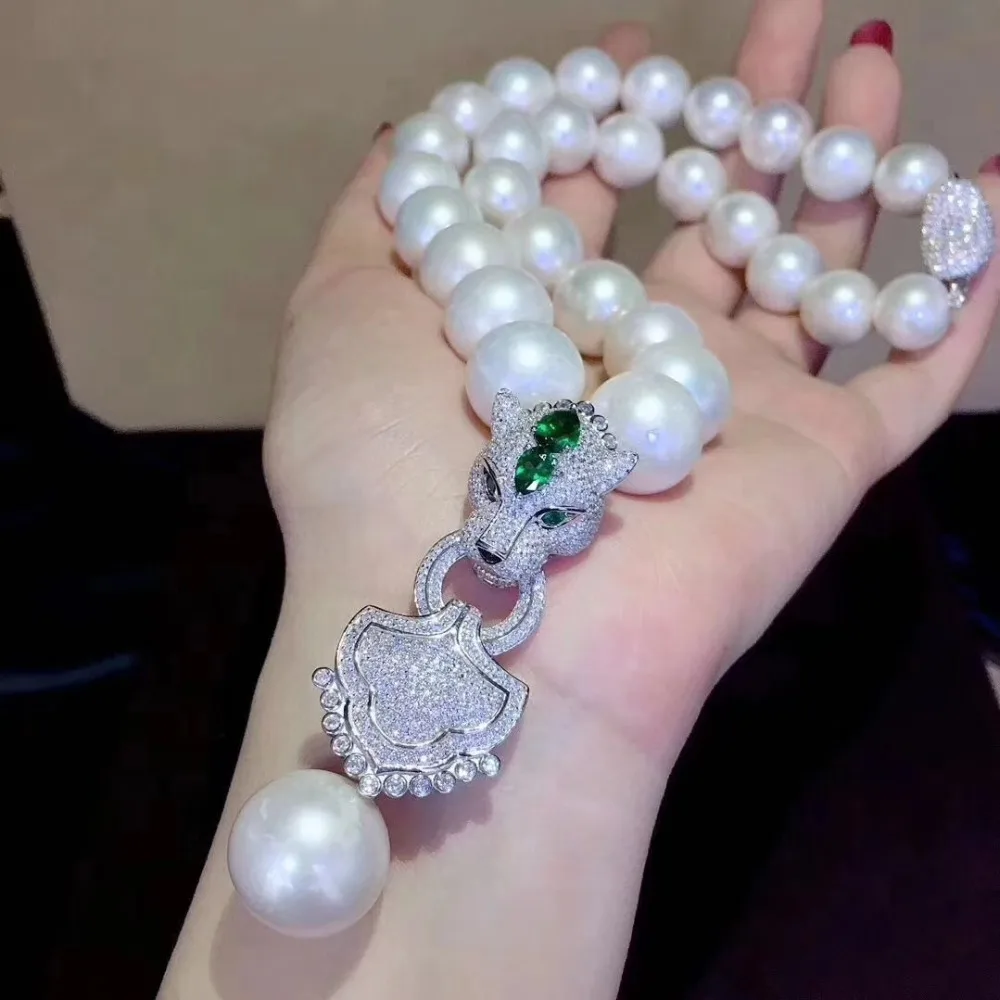 HTB1C07wchYaK1RjSZFnq6y80pXaU