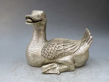 

decoration bronze factory outlets Tibet Silver China silver handwork carved beautiful duck sculpture quack-quack Statue