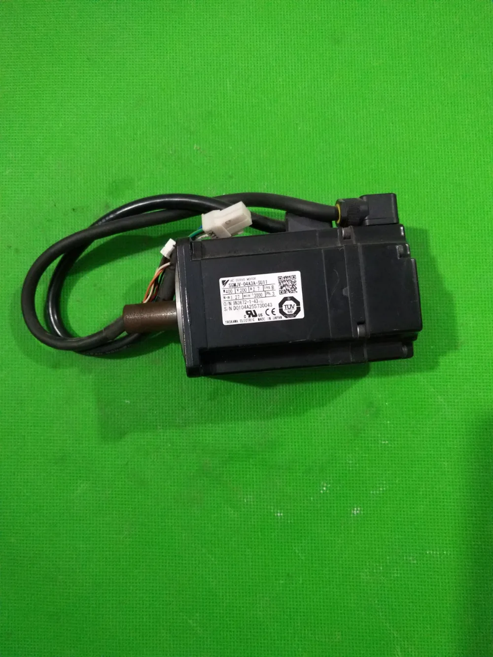 

SGMJV-04A3A-SU11 used in good condition