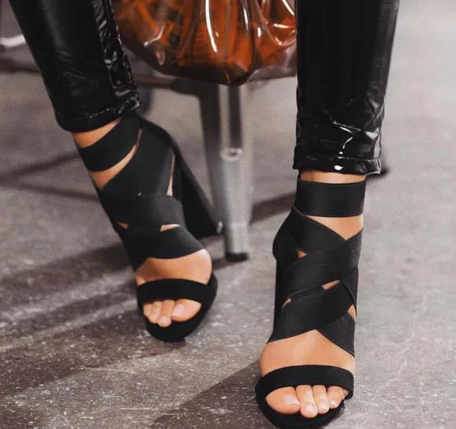 10684772180_1642910003.640x640