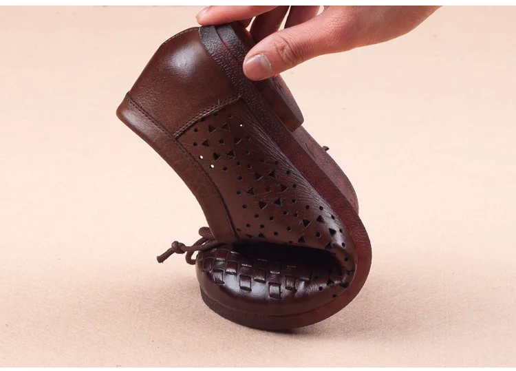 Women Flats 2018 Summer Retro Handmade Breathable Flat Cow Leather Hole Shoes Comfortable Female Sandals Lace Up Vintage Shoes (16)