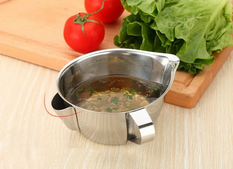 Metal-grease-trap-bowl-oil-scoop-filter-kitchen-home-tools-skimmer-soup-separator-kitchen-metal-oil (3)