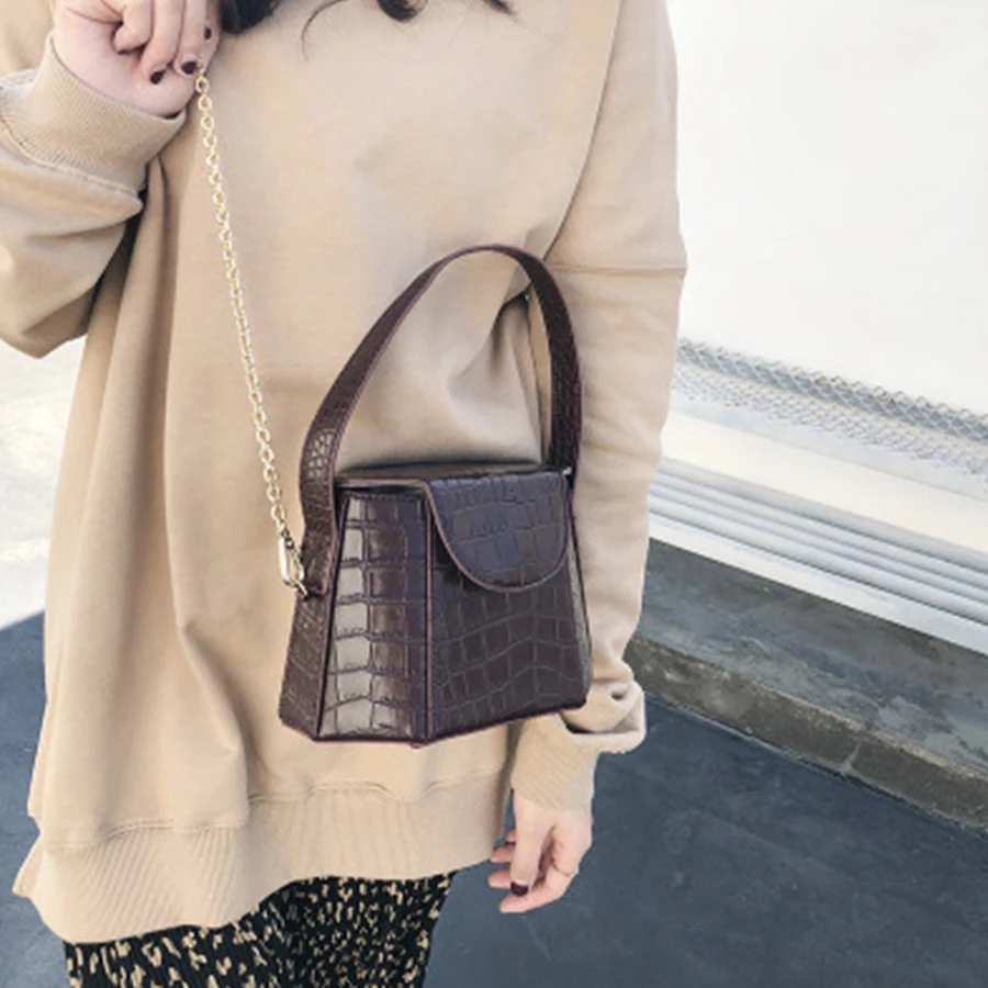 

Casual Crocodile Pattern Handbags Women Alligator Chain Pu Leather Bucket Bag Retro Shoulder Messenger Bag Brands Purse Clutch