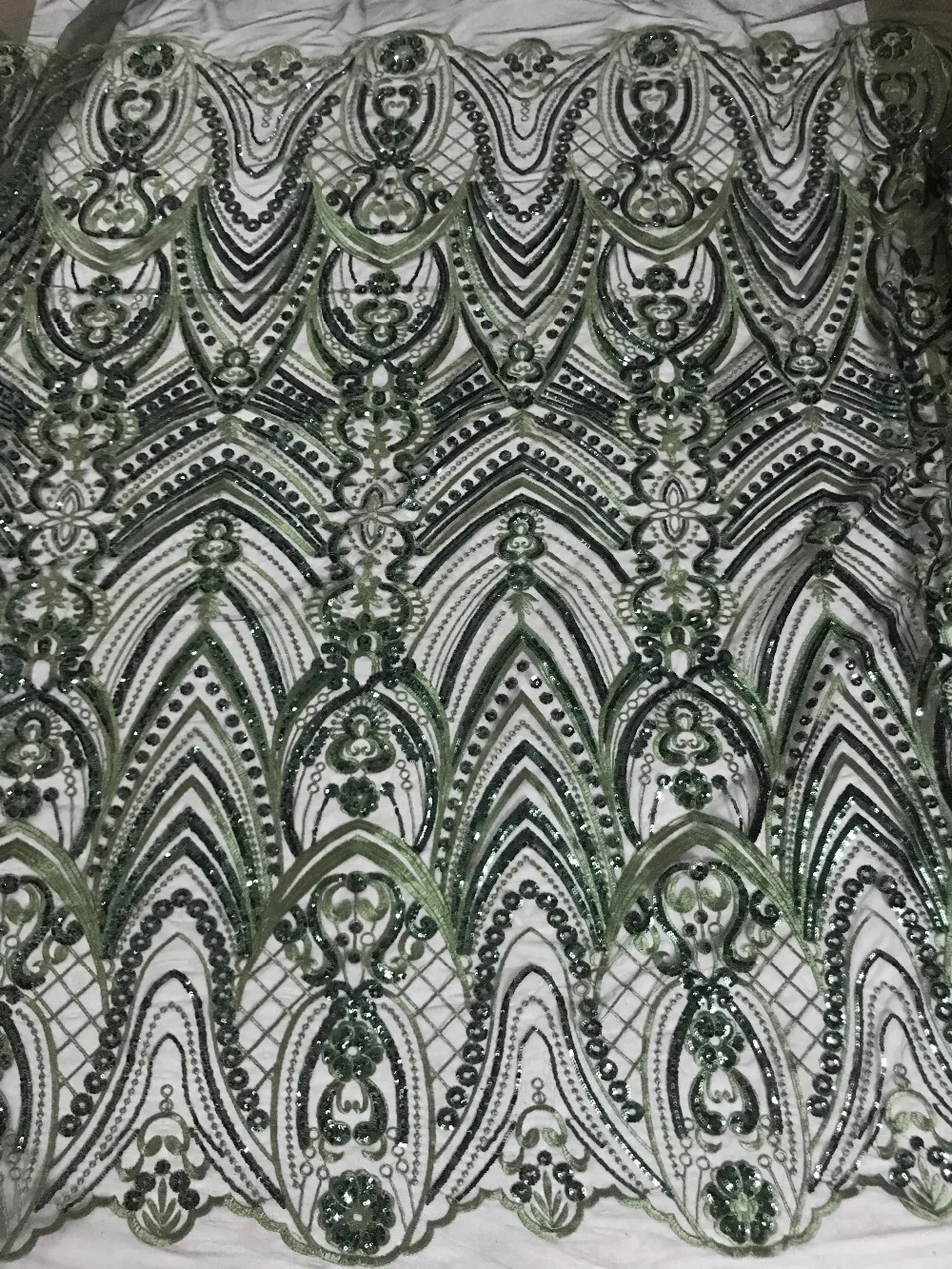 

Green colour nigerian tulle lace fabric French Net Lace Fabric sequins with embroidery mesh fabric