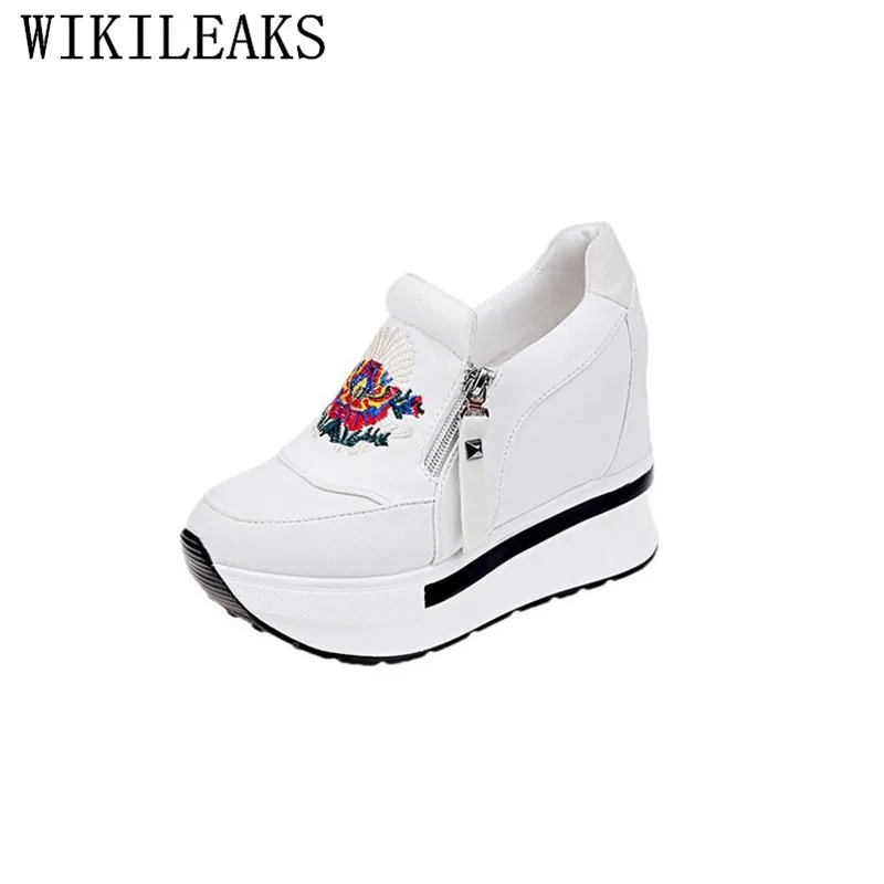

Embroidery Women Casual Shoes Breather Canvas Women Vulcanize Shoes Platform Sneakers Height Increasing Tenis Feminino Casual